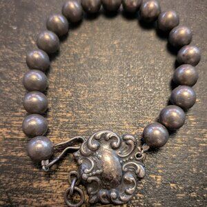 Vintage Sterling Silver Navajo Pearl Bead Bracelet Ornate Repoussé Clasp 925